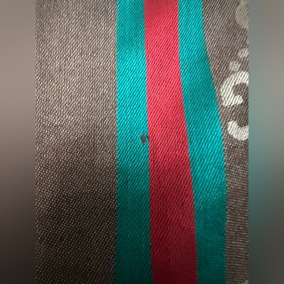 Gucci Scarf Long - Picture 6 of 7
